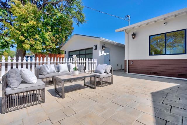 827 S Idaho Street, San Mateo CA: https://media.crmls.org/mediaz/f69839c7-a52e-4ab6-9754-c76a022466ca.jpg