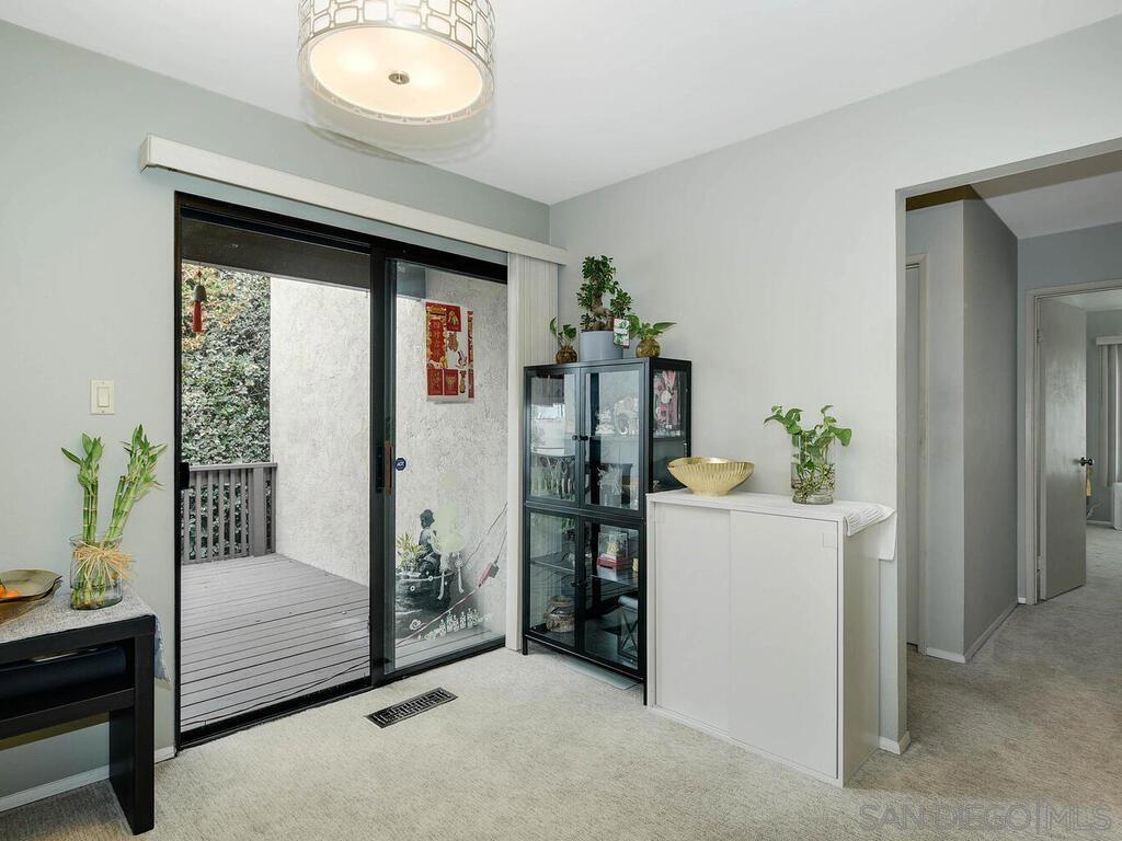 MLS #250019710SD img 14