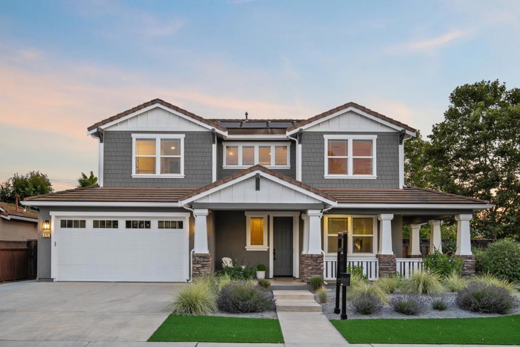 475 Bel Air Way