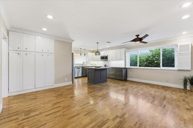 Detail Gallery Image 9 of 36 For 866 Cordova St, San Diego,  CA 92107 - 4 Beds | 2/1 Baths