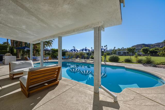 5337 E Lakeside Drive, Palm Springs CA: https://media.crmls.org/mediaz/f69b2abb-73ab-4ea1-a388-4ca07c5b8493.jpg