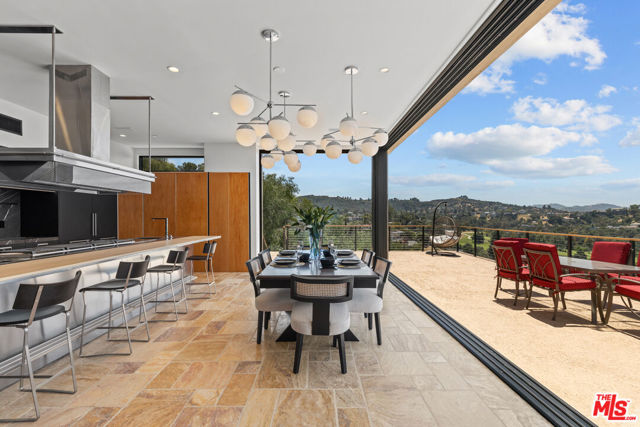 4671 Bedel Street, Woodland Hills CA: https://media.crmls.org/mediaz/f69bfbf9-b972-41cc-8ab6-f42abd725557.jpg