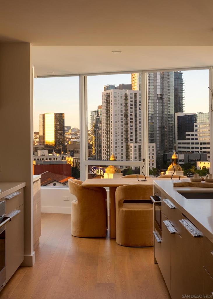 888 E Street - photo 3