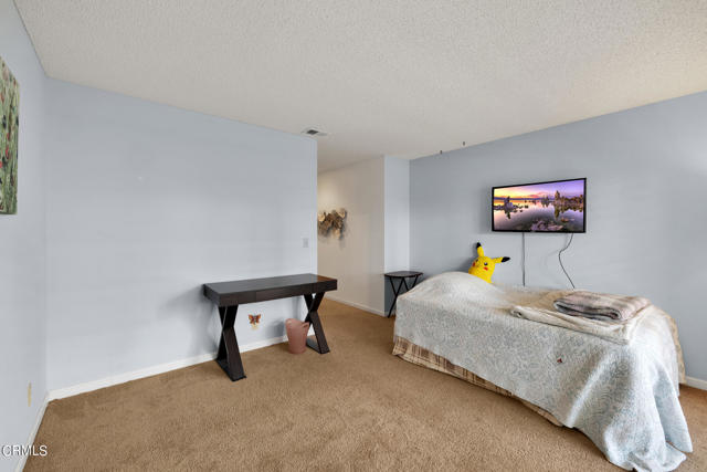 Detail Gallery Image 17 of 27 For 2648 Antonio Dr, Camarillo,  CA 93010 - 2 Beds | 2/1 Baths