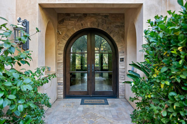 Front Entry Detail-004-066-4176x2784