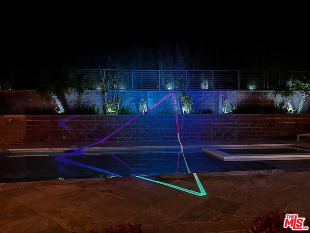 3001 Cloudcrest Road, La Crescenta CA: https://media.crmls.org/mediaz/f69e0a80-2176-4235-83ff-f05c51ac297b.jpg