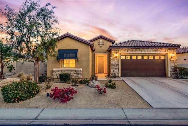 72 Barolo, Rancho Mirage CA: https://media.crmls.org/mediaz/f69e38cf-efb4-47a0-9180-2704dc594799.jpg