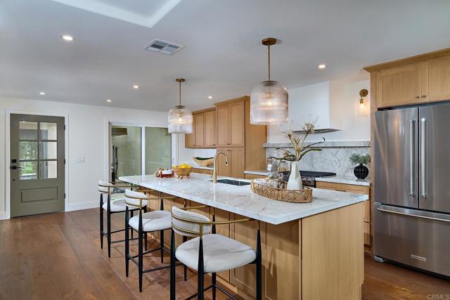 Detail Gallery Image 2 of 42 For 4051 Avenida Brisa, Rancho Santa Fe,  CA 92091 - 3 Beds | 3 Baths