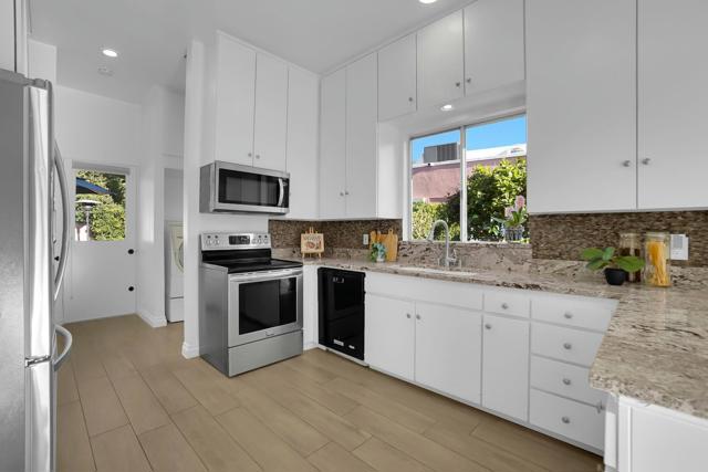 Image 24 of 57 For 47473 Tangier Drive