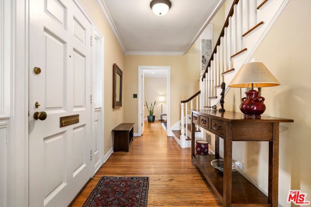 12309 9th Helena Drive, Los Angeles CA: https://media.crmls.org/mediaz/f69ee605-d26a-43dc-a5eb-7bfeac8a8a6b.jpg