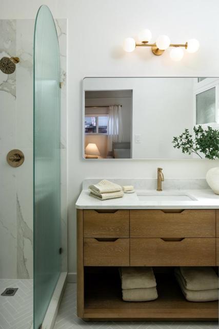428 E Charleston Road, Palo Alto CA: https://media.crmls.org/mediaz/f69f1a0b-23c2-4e21-9f23-cbbbe4bdc0a1.jpg