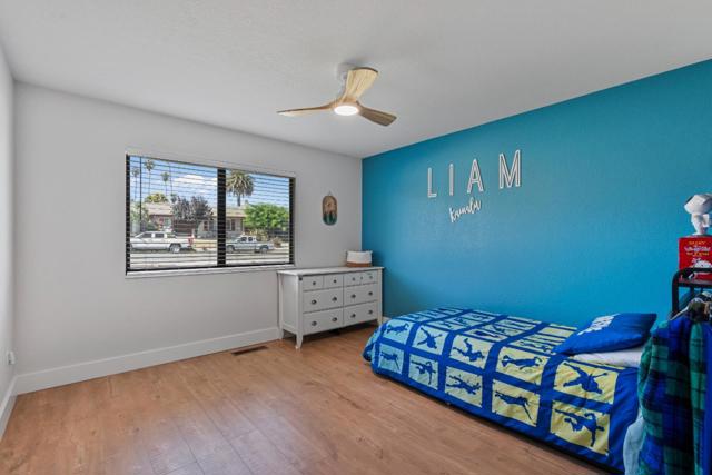 215 Rays Circle, Hollister CA: https://media.crmls.org/mediaz/f69f2ae0-3996-4109-a3fb-707cd26dd22f.jpg