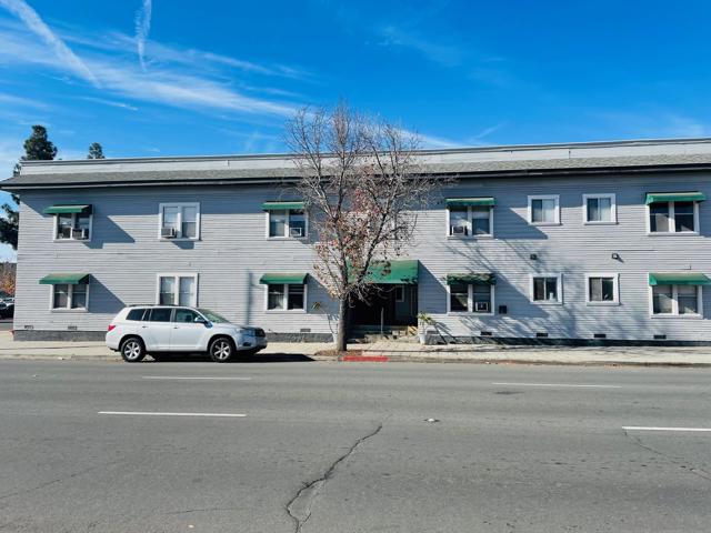 Image 4 of 44 For 204 2nd Avenue