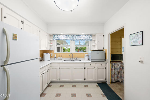 Detail Gallery Image 29 of 42 For 255 N Canyon Bld, Monrovia,  CA 91016 - 3 Beds | 2 Baths