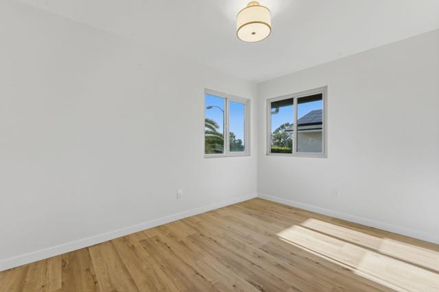 Detail Gallery Image 22 of 42 For 13879 Paseo Cardiel, San Diego,  CA 92129 - 4 Beds | 2/1 Baths