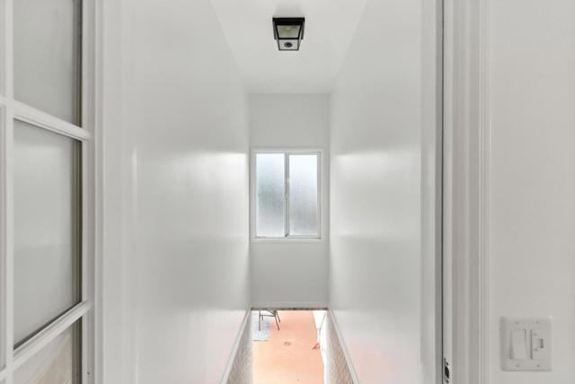 52 Eastwood Drive, San Francisco CA: https://media.crmls.org/mediaz/f6a6a386-0360-4619-86b6-e1c05d66aa1b.jpg