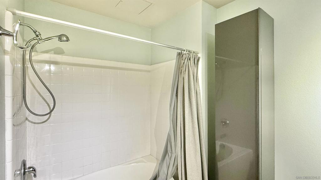 445 Island Ave - photo 15