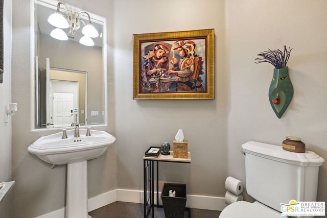 450 E Bogert Trail, Palm Springs CA: https://media.crmls.org/mediaz/f6a8dbc3-6bb5-435d-8462-580e7ef2052a.jpg