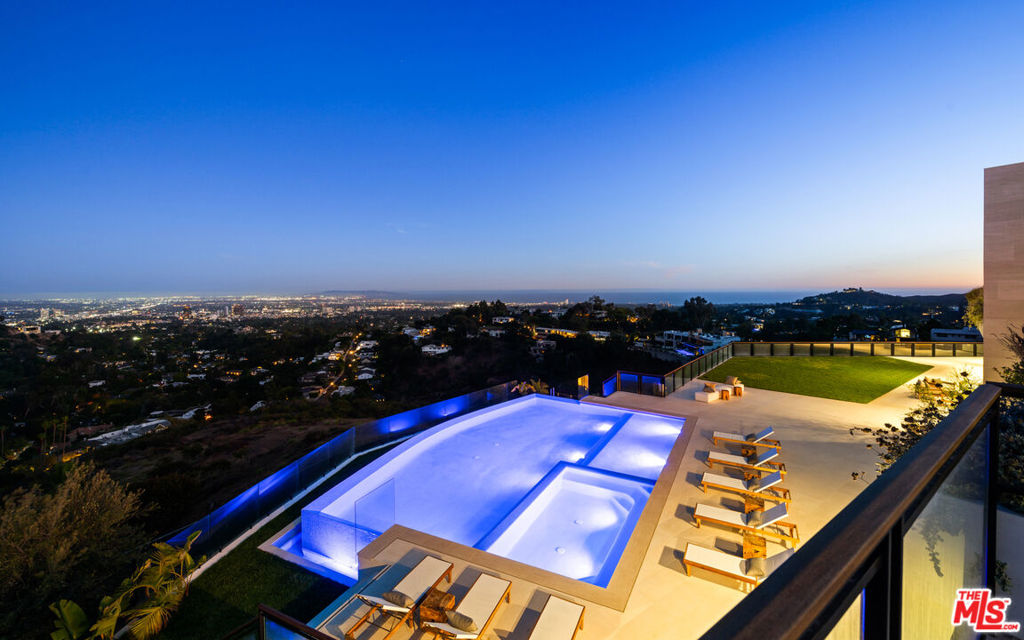 MLS #25570957 img 26