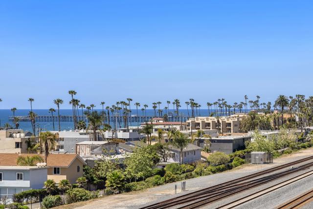 Detail Gallery Image 30 of 34 For 1105 S. Cleveland Street #311,  Oceanside,  CA 92054 - 1 Beds | 1 Baths