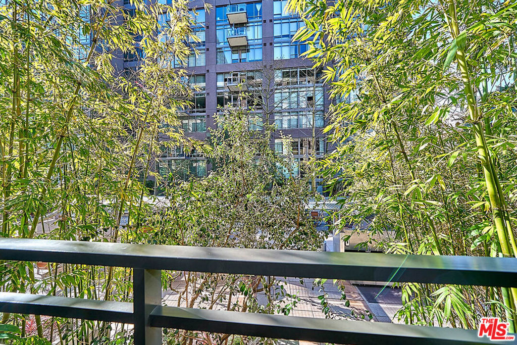 1111 S Grand Avenue 507, Los Angeles, CA 90015