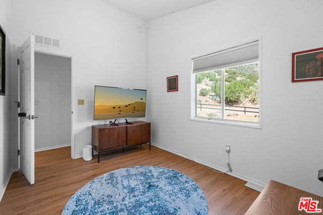 1794 Rebel Road, Acton CA: https://media.crmls.org/mediaz/f6ab0c3e-1f89-46e6-ac81-9f666b5113a7.jpg
