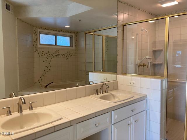 Detail Gallery Image 31 of 49 For 1709 Emerald Isle Way, Oxnard,  CA 93035 - 2 Beds | 2 Baths