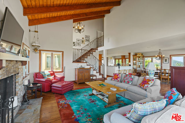 2303 Tuna Canyon Road, Topanga CA: https://media.crmls.org/mediaz/f6acedd4-4d48-4098-9ee6-7989280d063e.jpg