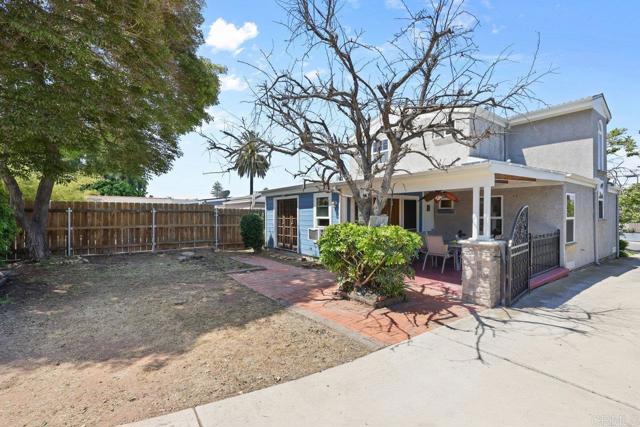 Detail Gallery Image 12 of 16 For 4625 68th St, La Mesa,  CA 91942 - 3 Beds | 2 Baths