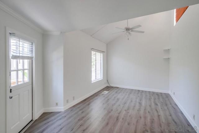 3268 Via Marin, La Jolla CA: https://media.crmls.org/mediaz/f6ad27db-66ad-4a22-9a50-9f577c0541b4.jpg