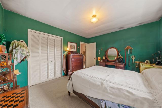 8706 Delta St, La Mesa CA: https://media.crmls.org/mediaz/f6ad5031-0e7c-47c7-9711-2834dd8f1184.jpg