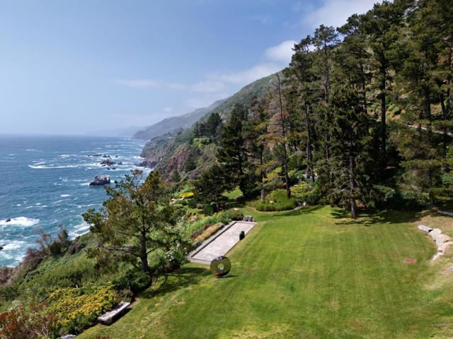 53810 Highway 1, Big Sur CA: https://media.crmls.org/mediaz/f6ad9a02-1133-453d-b614-49152fec5897.jpg