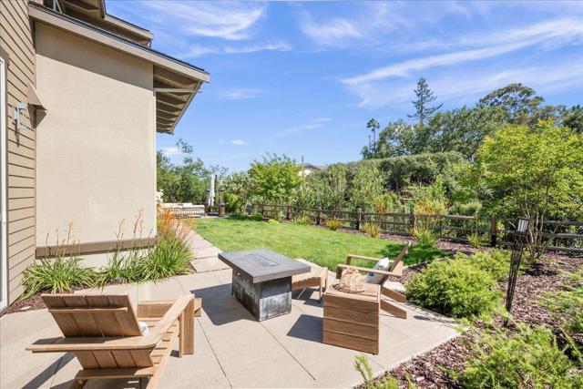 115 Wika Ranch Court, Redwood City CA: https://media.crmls.org/mediaz/f6adb35d-21bc-4e5e-9dee-b19e697cef74.jpg