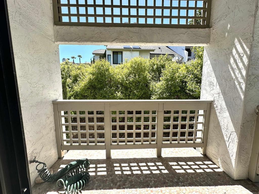 542 Via De La Valle - photo 16