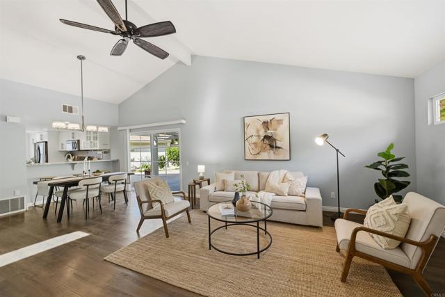 Detail Gallery Image 3 of 25 For 3327 Vivienda Cir, Carlsbad,  CA 92009 - 3 Beds | 2 Baths