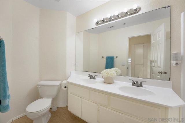 9704 Avenida Ricardo, Spring Valley CA: https://media.crmls.org/mediaz/f6b0edcd-6b0d-4266-ba51-f6c62f948eb0.jpg