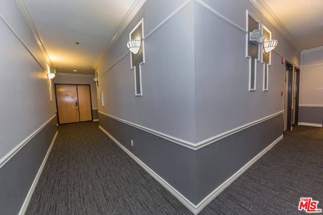 1851 Veteran Avenue, Los Angeles CA: https://media.crmls.org/mediaz/f6b32583-3c46-4d8e-a852-08c15e68a726.jpg
