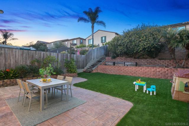 1614 Wesley Way, Vista CA: https://media.crmls.org/mediaz/f6b32628-93e6-4502-8b6b-c783dead9fd1.jpg