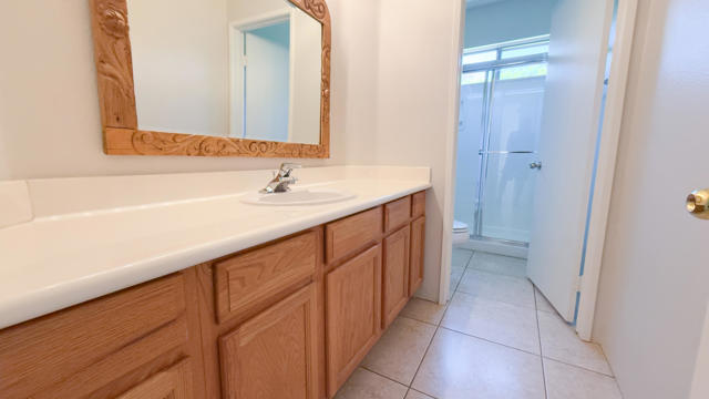 44950 Calle Santa Barbara, La Quinta CA: https://media.crmls.org/mediaz/f6b4a74a-b777-46c5-80d0-5cd1caf08df3.jpg
