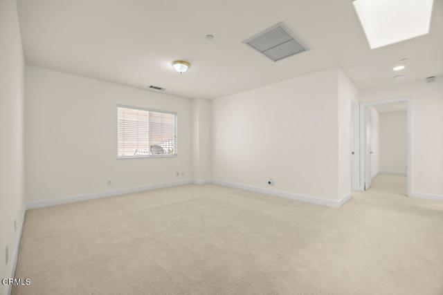 Detail Gallery Image 8 of 32 For 7429 Nixon Ct, Ventura,  CA 93003 - 4 Beds | 3 Baths