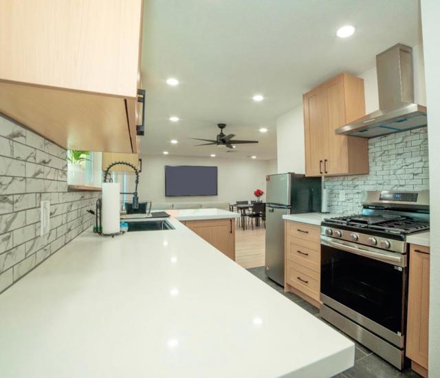 1590 Dale Avenue, Merced CA: https://media.crmls.org/mediaz/f6b5ad4d-95ca-44bd-9132-55cf939c1f33.jpg