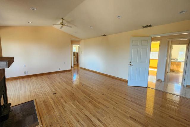 245 Heacox Road, Woodside CA: https://media.crmls.org/mediaz/f6b630b6-2cf1-4404-8cb3-81d994cf8dc6.jpg