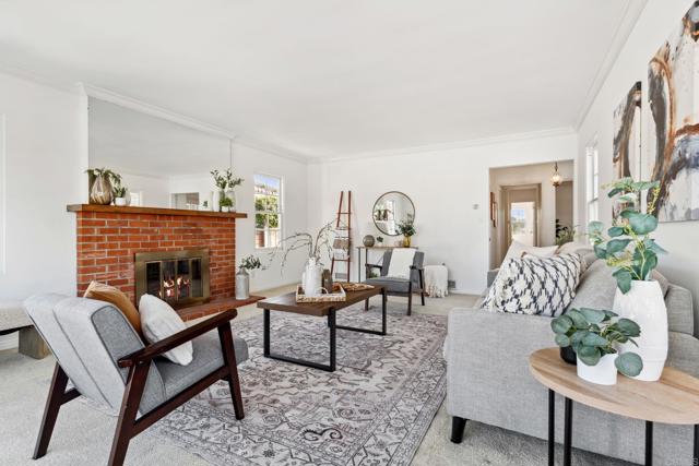 5038 Hastings Road, San Diego CA: https://media.crmls.org/mediaz/f6b64450-9183-45e5-b93a-b13d965e066f.jpg