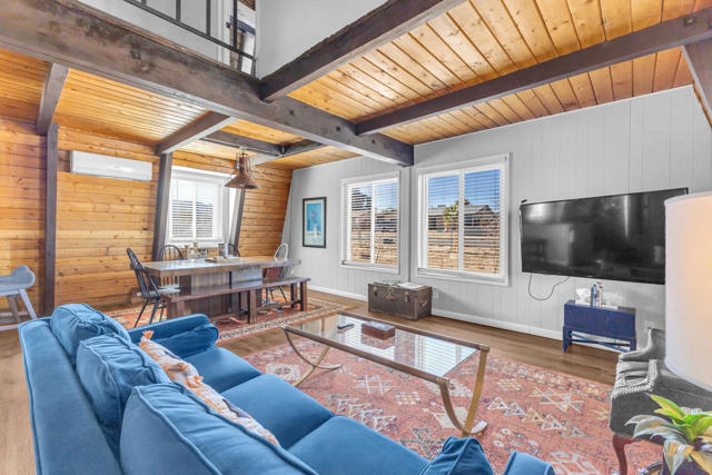 71915 Samarkand Drive, 29 Palms CA: https://media.crmls.org/mediaz/f6b8461c-3524-42b0-ba1d-f8ff576b5047.jpg