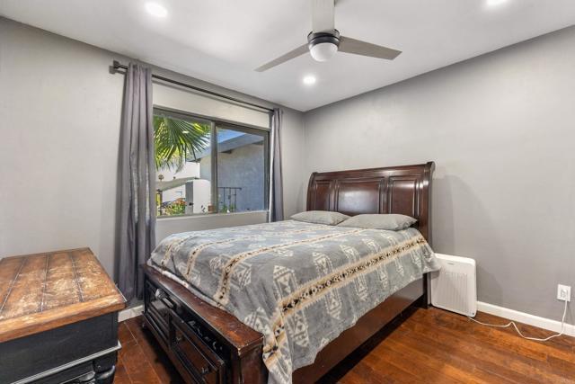 Detail Gallery Image 12 of 21 For 736 Granada Dr, Vista,  CA 92083 - 4 Beds | 2 Baths