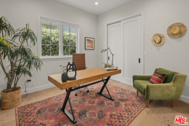3520 Butler Avenue, Los Angeles CA: https://media.crmls.org/mediaz/f6b89976-2b3e-48cc-9817-04cda19ce05f.jpg