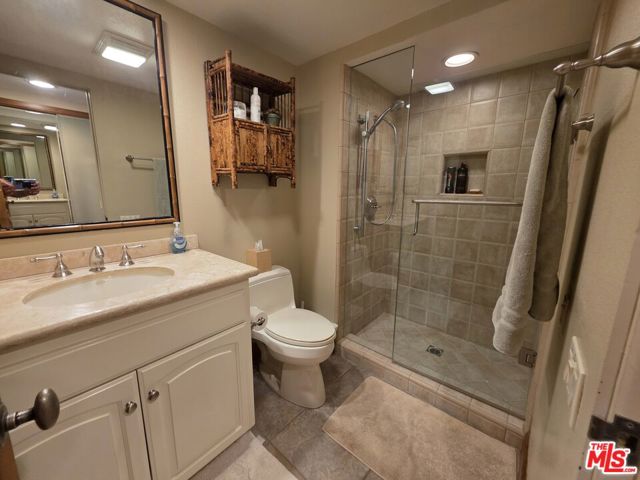 34725 Mission Hills Drive, Rancho Mirage CA: https://media.crmls.org/mediaz/f6b953bb-4a52-48cf-a102-edc6ca50024c.jpg