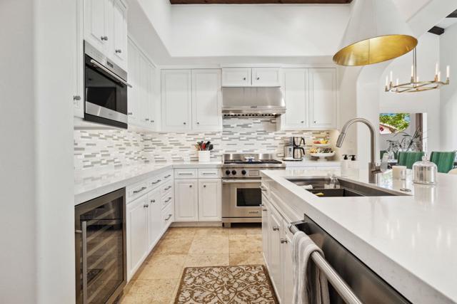 52345 Via Castile, La Quinta CA: https://media.crmls.org/mediaz/f6b98f43-f24c-4aef-83a9-489a01a778a0.jpg