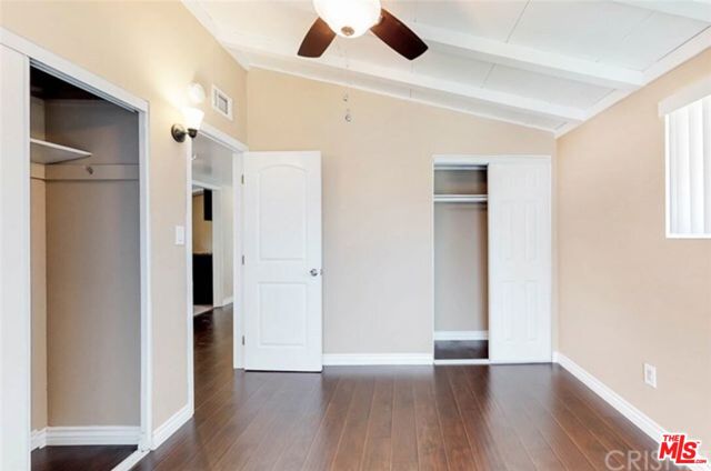 6763 Lurline Avenue, Winnetka CA: https://media.crmls.org/mediaz/f6ba896a-f00e-49c3-8b90-3ad952f78477.jpg