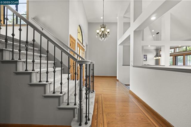 715 Blue Spruce Dr, Danville CA: https://media.crmls.org/mediaz/f6bb1301-e0b7-4e07-9b45-2a4d0cd2db94.jpg